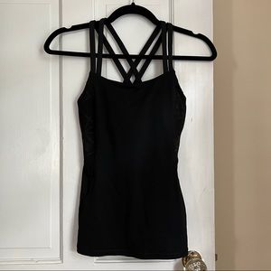 Lululemon size 4 workout fitted tank